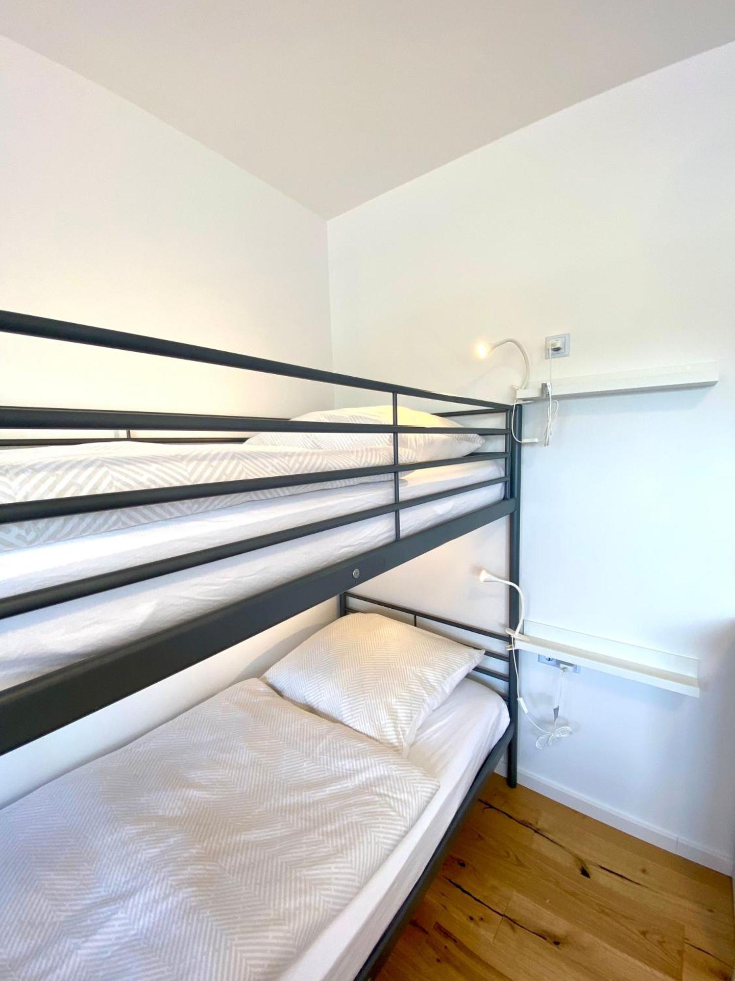 Pastelani Apartment บุคโคว์ ภายนอก รูปภาพ
