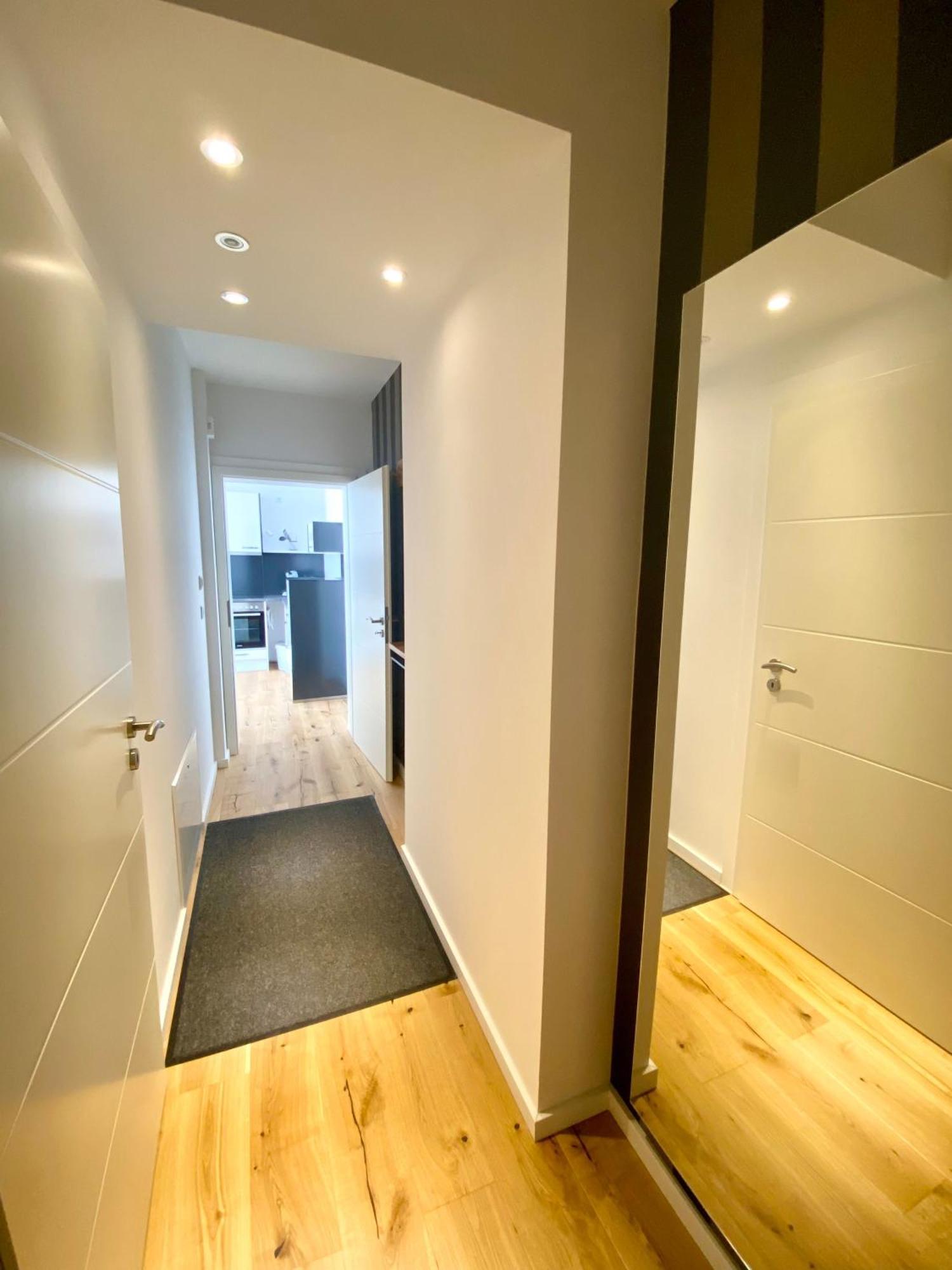 Pastelani Apartment บุคโคว์ ภายนอก รูปภาพ