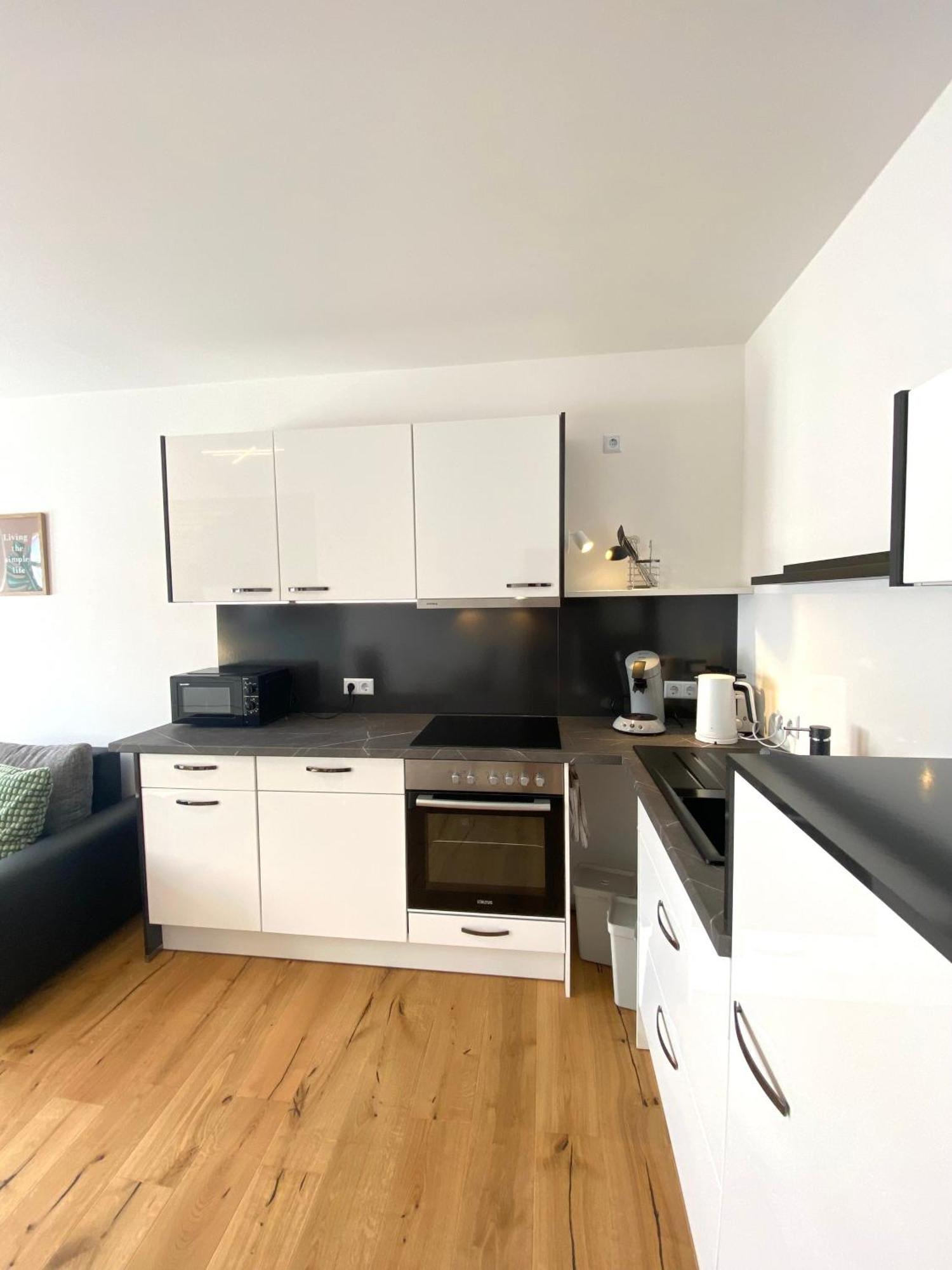 Pastelani Apartment บุคโคว์ ภายนอก รูปภาพ